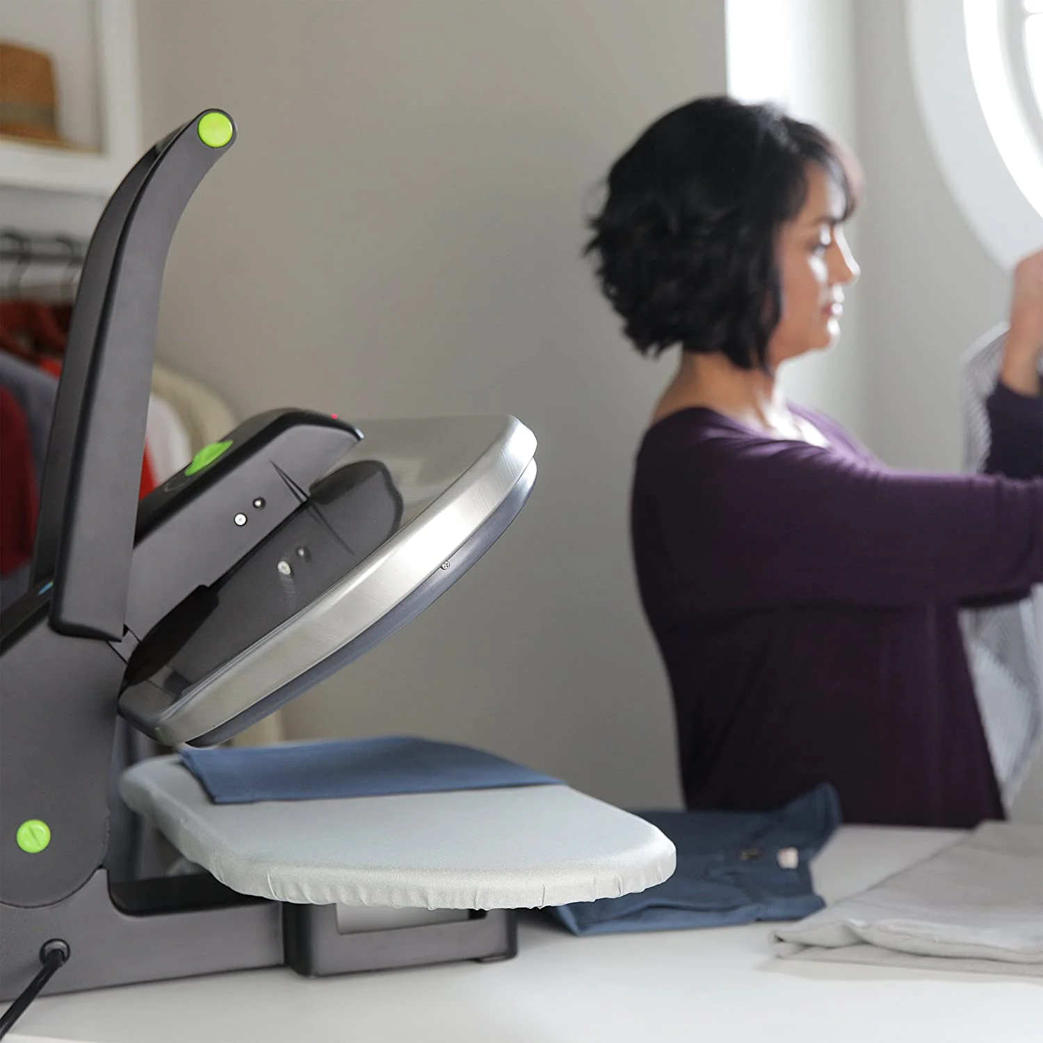 Steamfast SF-680 Digital Steam Press with Multiple Fabric Settings