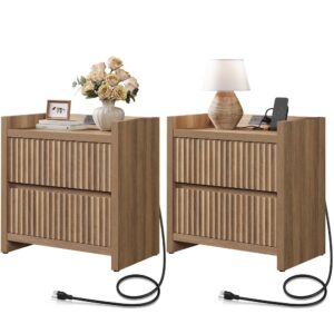 SICOTAS 25.4" Wide Nightstand Set of 2 with Charging Station, Modern Night Stand with 2 Fluted Dresser & Handle-Less Storage Farmhouse Bed Side Table for Bedroom, Natural Oak