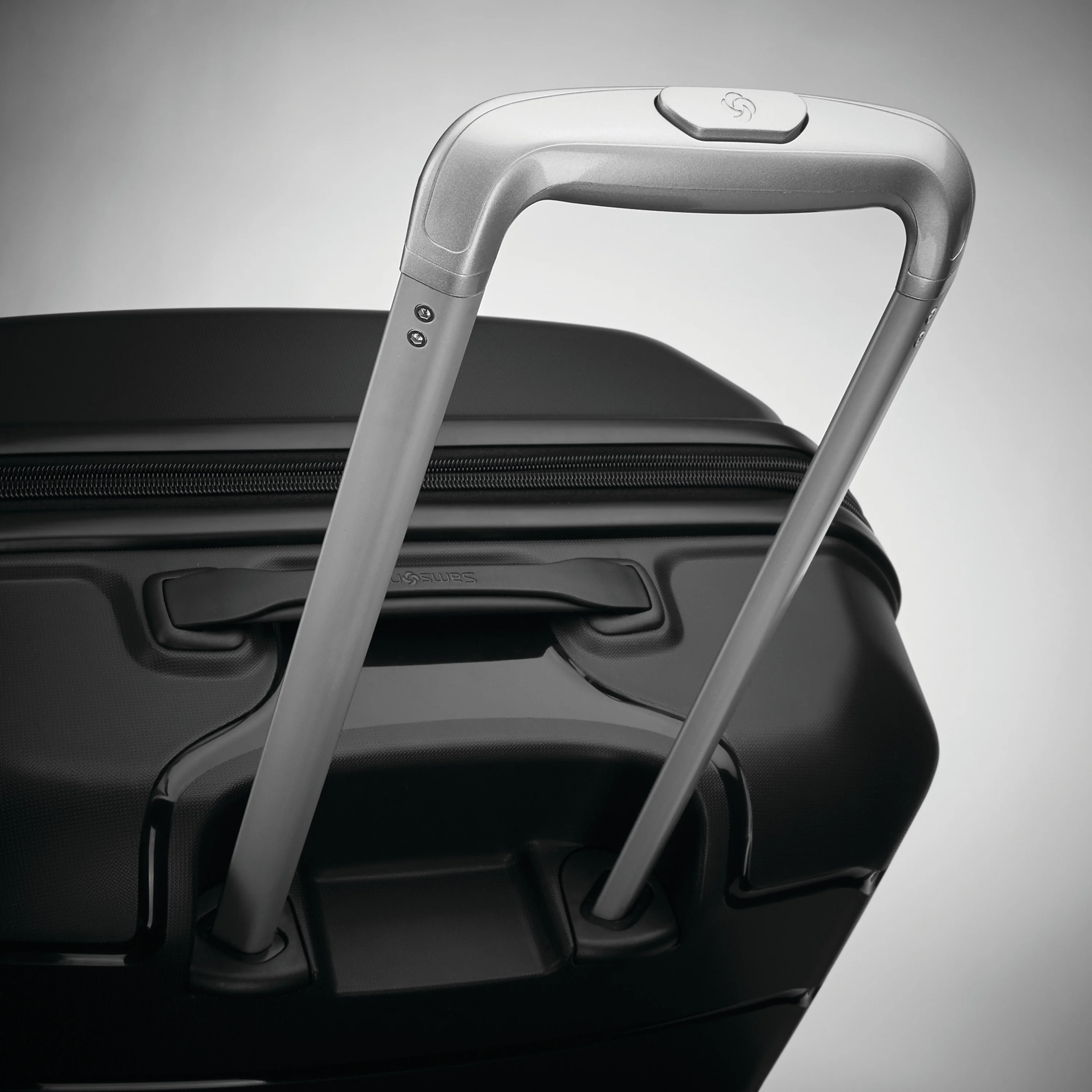 Samsonite Freeform 21" Hardside Spinner